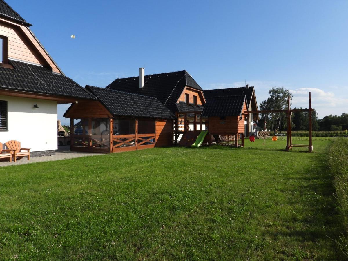 Pinus Cembra Villa สตารา เลชนา ภายนอก รูปภาพ