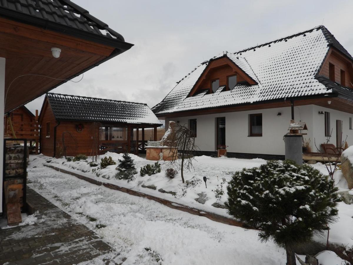Pinus Cembra Villa สตารา เลชนา ภายนอก รูปภาพ