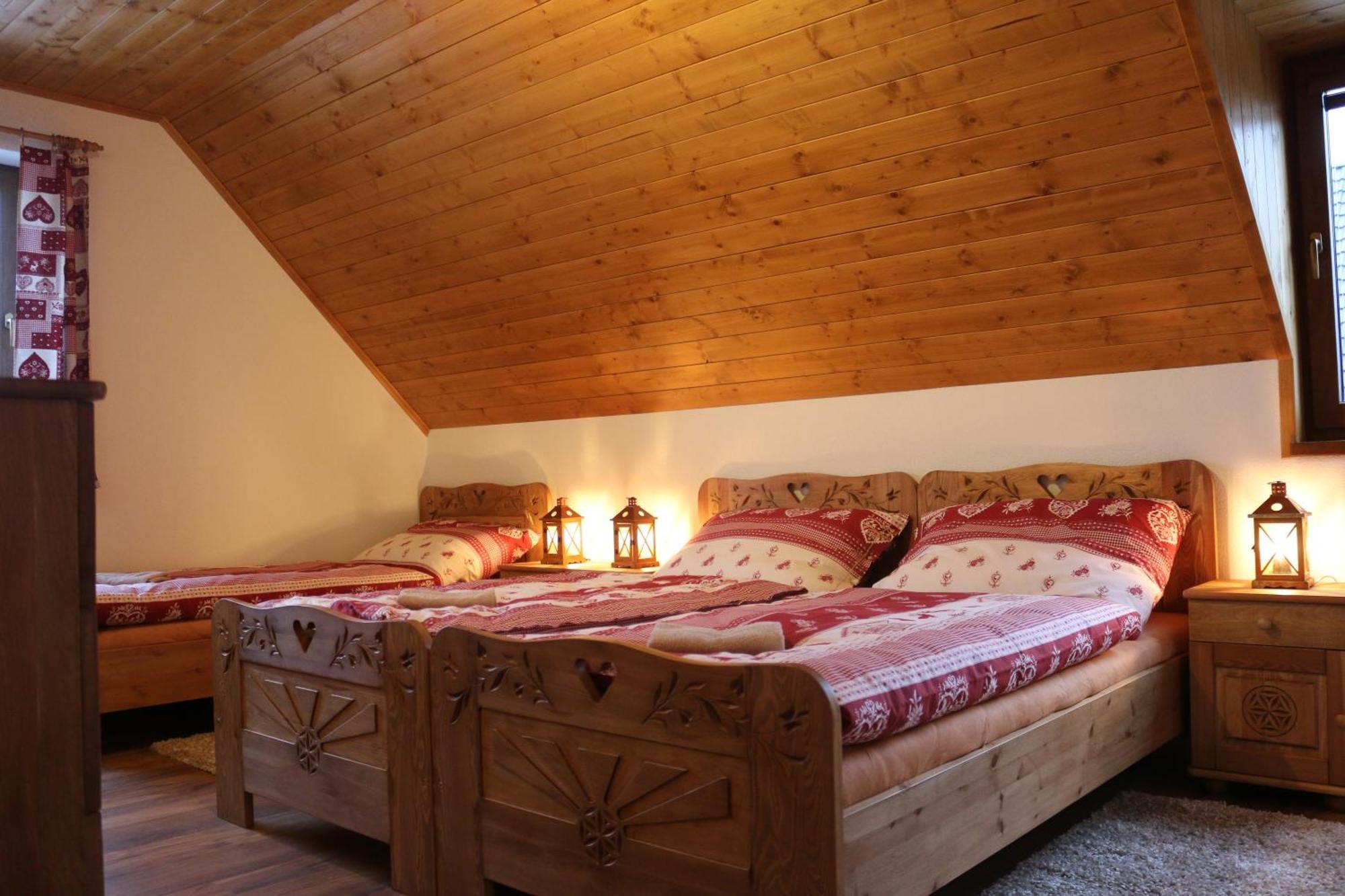 Pinus Cembra Villa สตารา เลชนา ภายนอก รูปภาพ