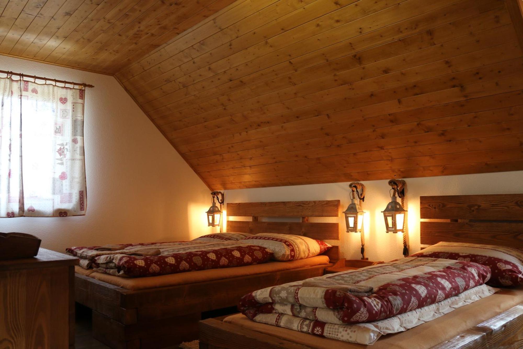 Pinus Cembra Villa สตารา เลชนา ภายนอก รูปภาพ
